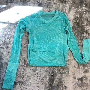 Lululemon swiftly tech long sleeve